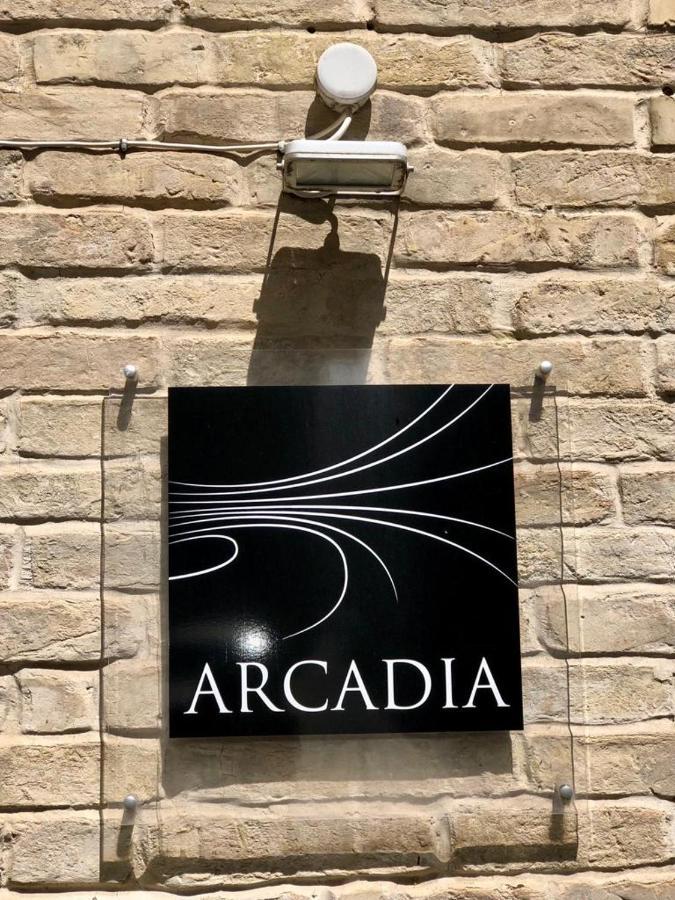 Hotel Arcadia มาเชราตา ภายนอก รูปภาพ