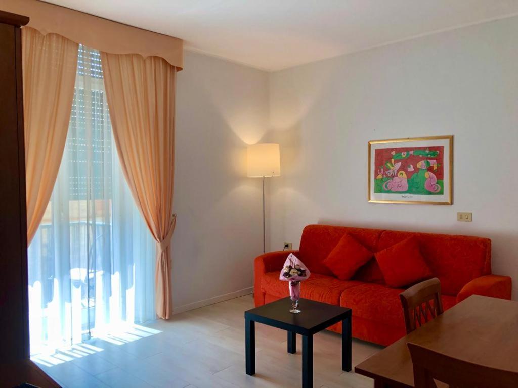 Hotel Arcadia มาเชราตา ภายนอก รูปภาพ